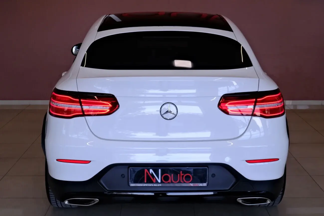 Mercedes-Benz GLC250 6