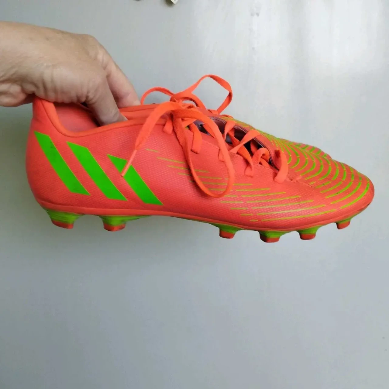 Бутси Adidas футбольні р.42