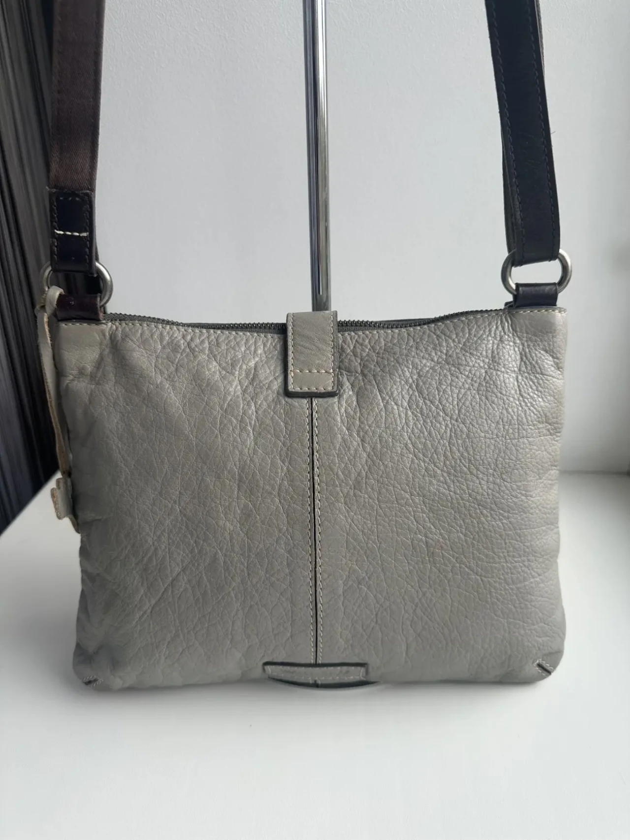 Фірмова шкіряна сумка White Stuff 5