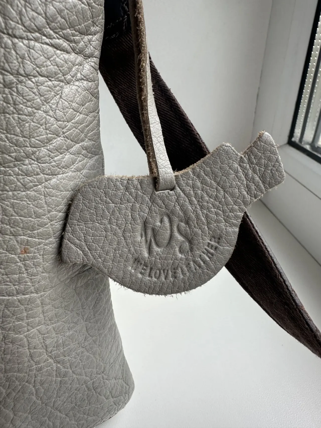 Фірмова шкіряна сумка White Stuff 4