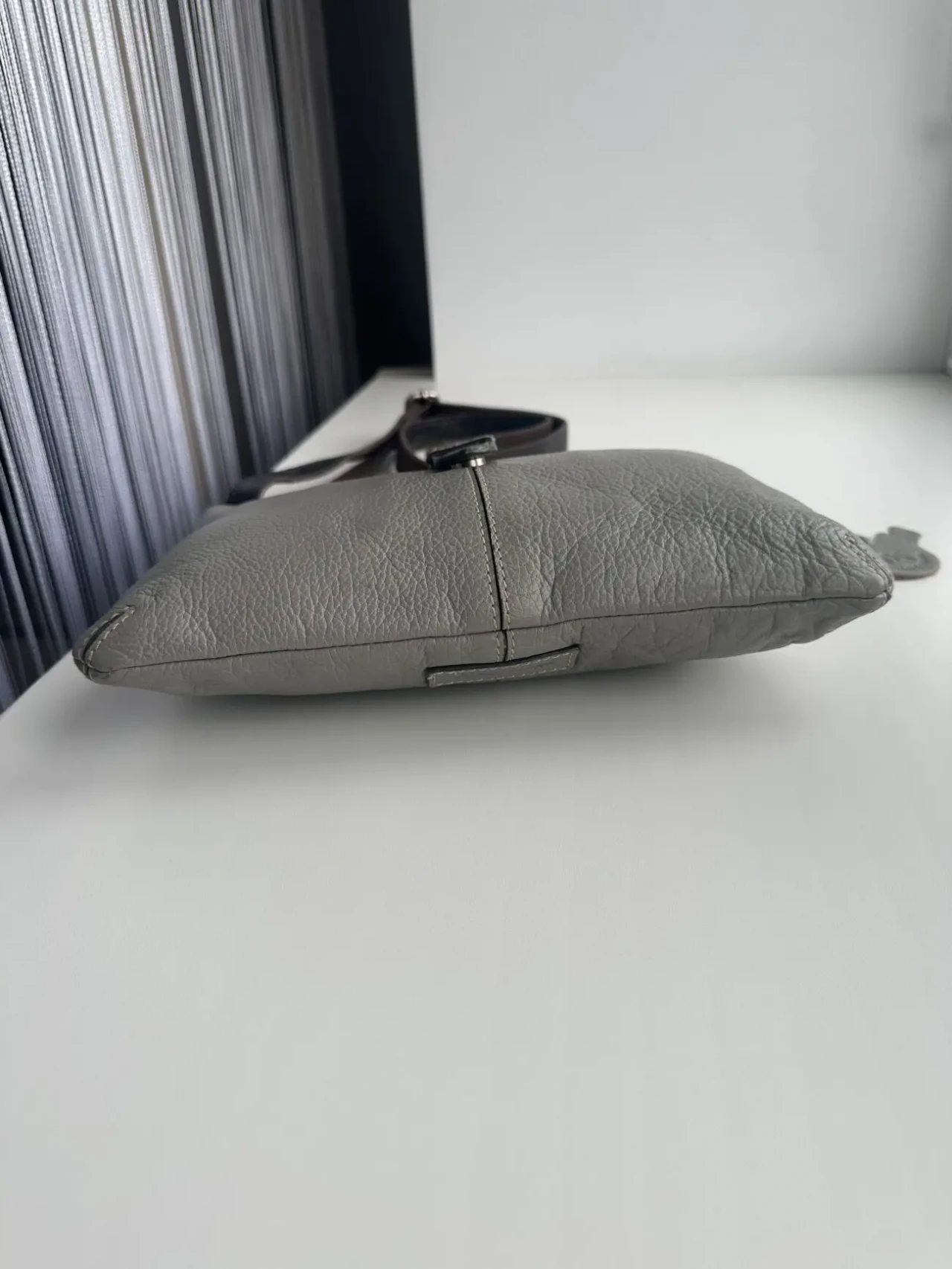 Фірмова шкіряна сумка White Stuff 7