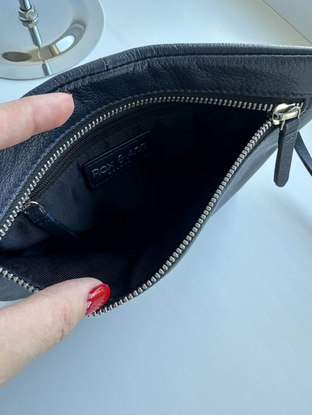 Фірмова сумка кросбоді з натуральної шкіри 7