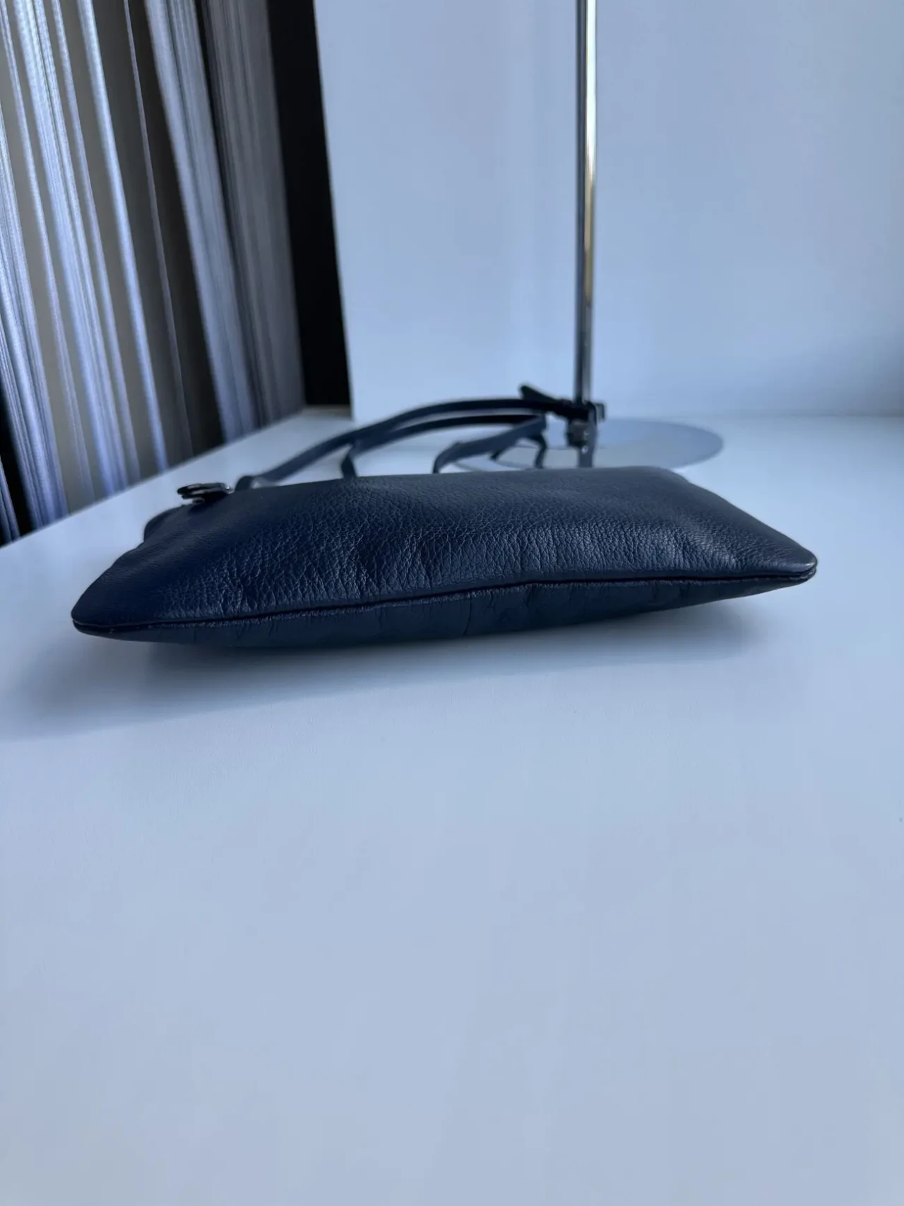 Фірмова сумка кросбоді з натуральної шкіри 5