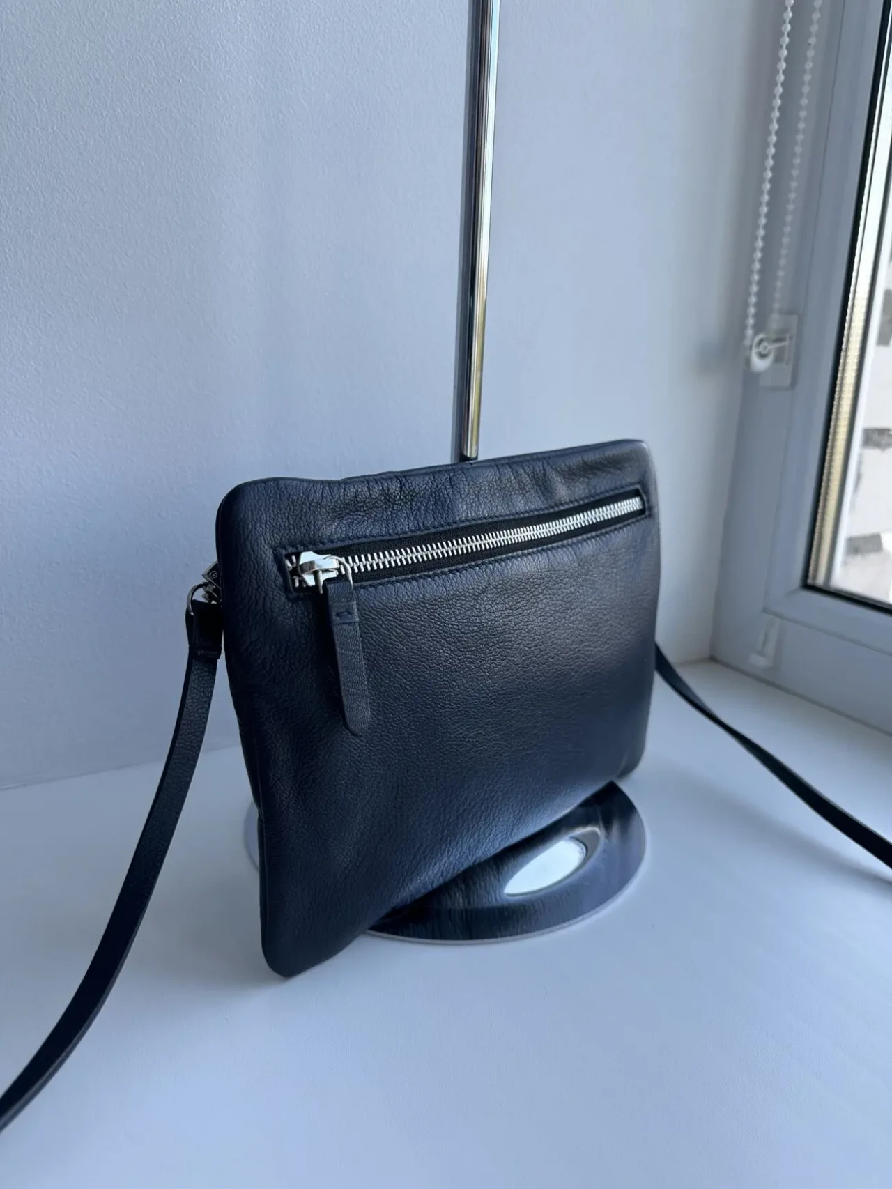 Фірмова сумка кросбоді з натуральної шкіри 6