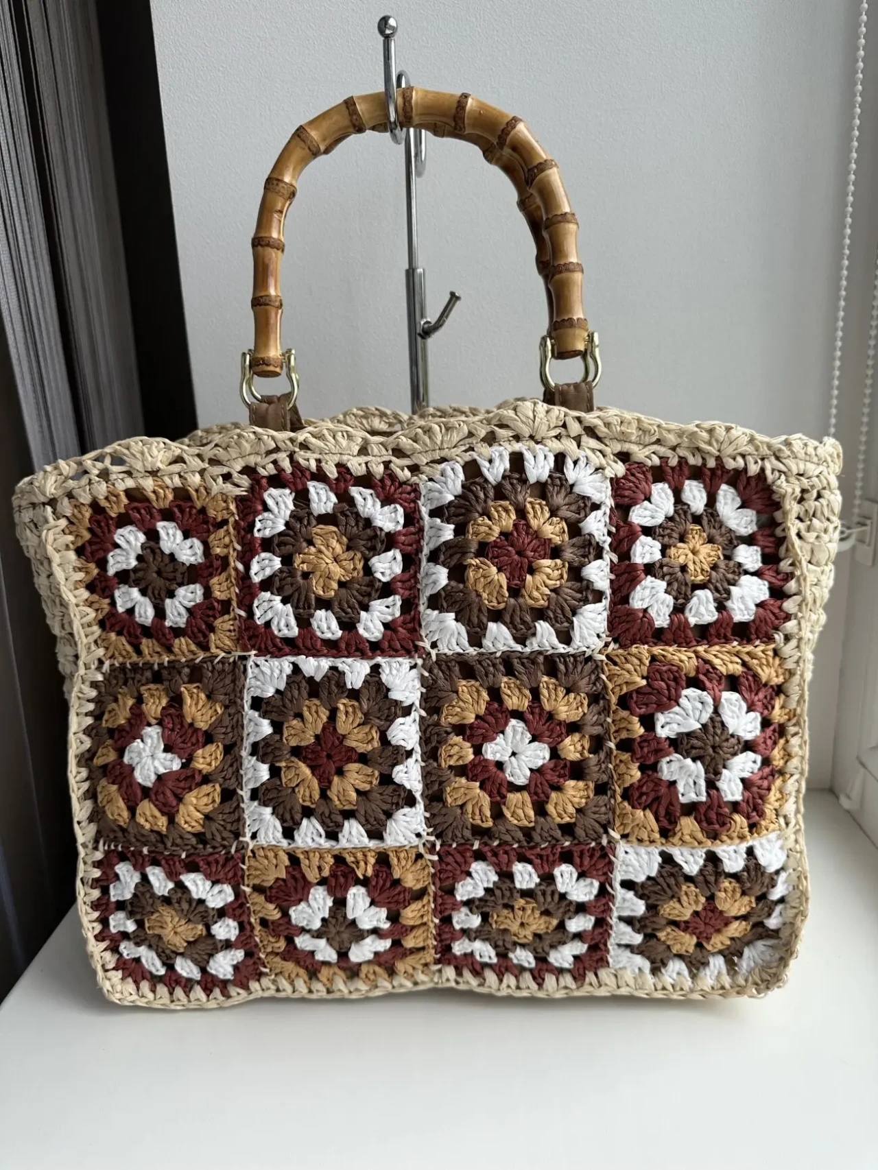 Фірмова  сумка тоут ручної роботи  з бамбуковими ручками