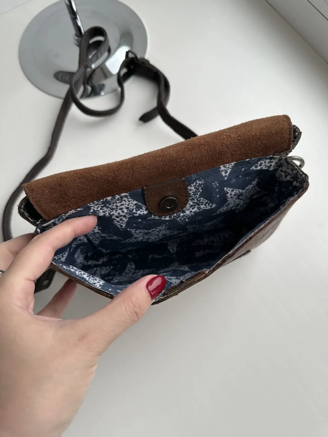 Шкіряна фірмова сумка кросбоді англійського бренду White Stuff 4