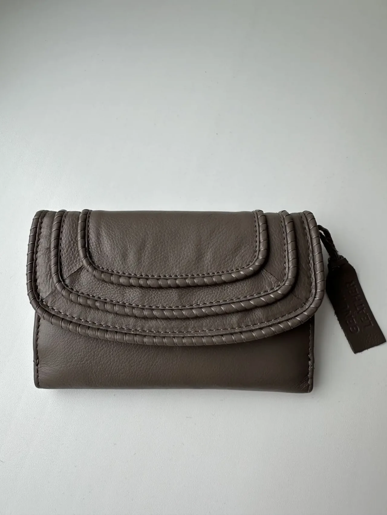 Новий шкіряний фірмовий багатофункціональний гаманець портмоне