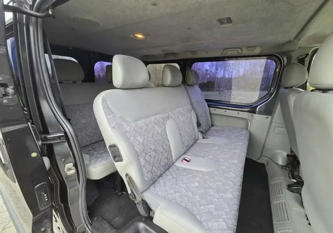 Продам Opel Vivaro 8