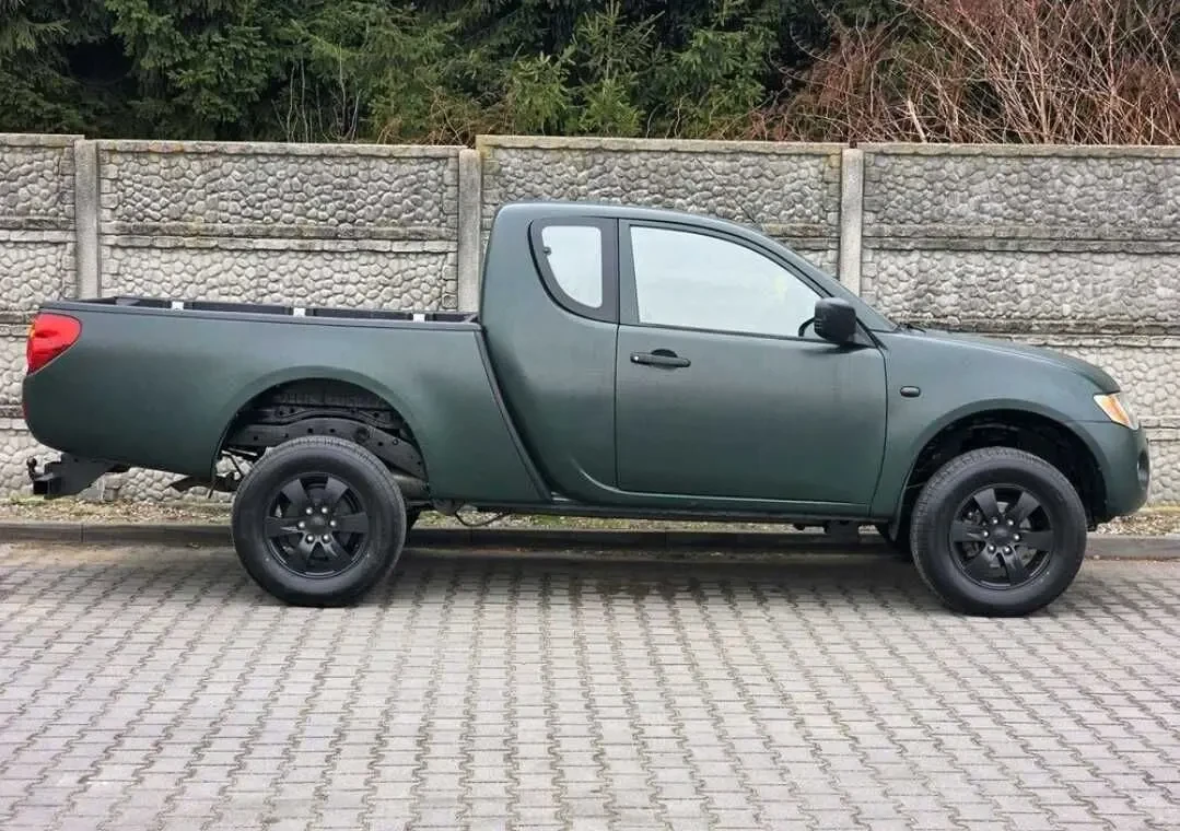 Продам Mitsubishi L200 для ЗСУ 8