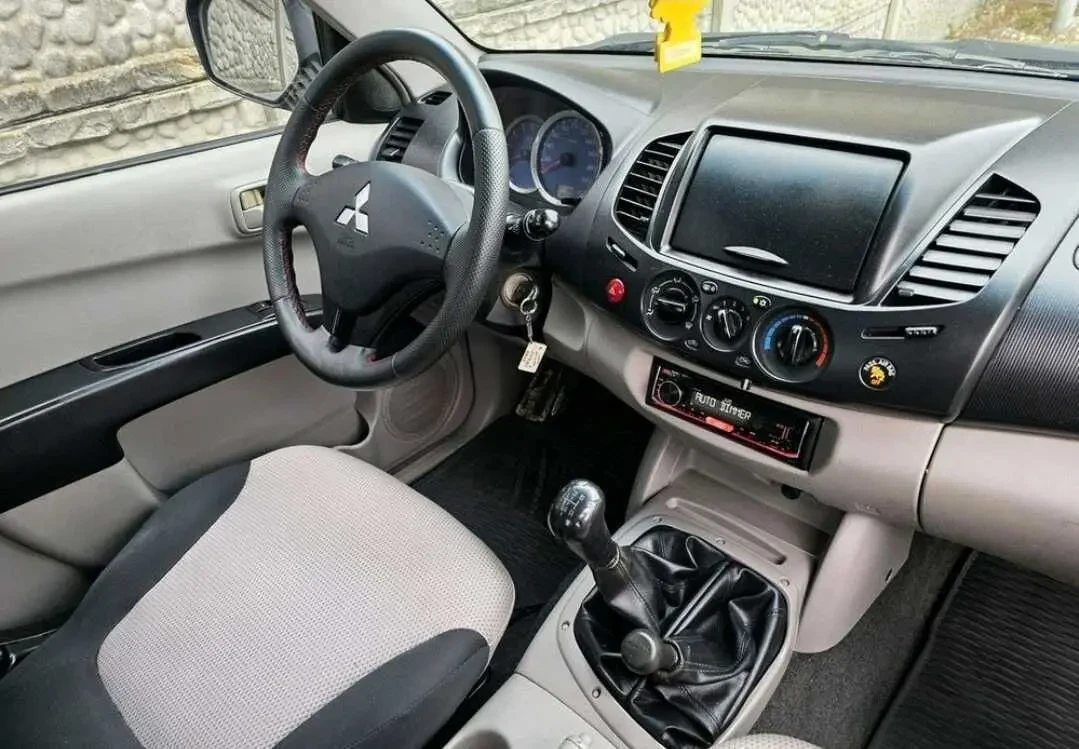 Продам Mitsubishi L200 для ЗСУ 6