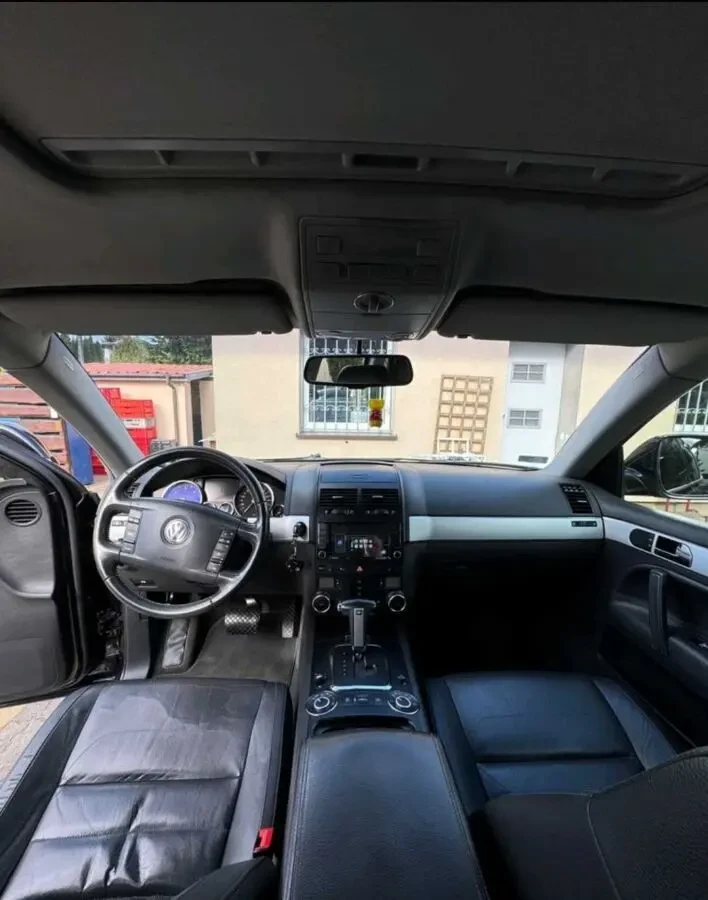Продам Volkswagen Touareg 8