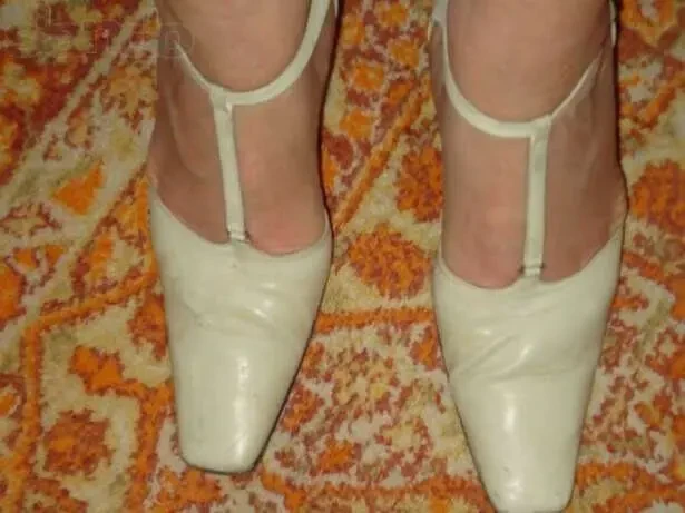 Туфли-босоножки (открытые туфли) р. 39-40. Отдам даром 4