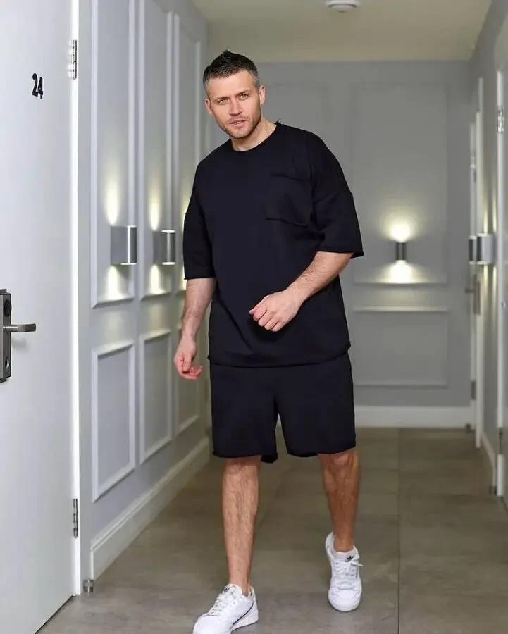 Чоловічий костюм повсякденний