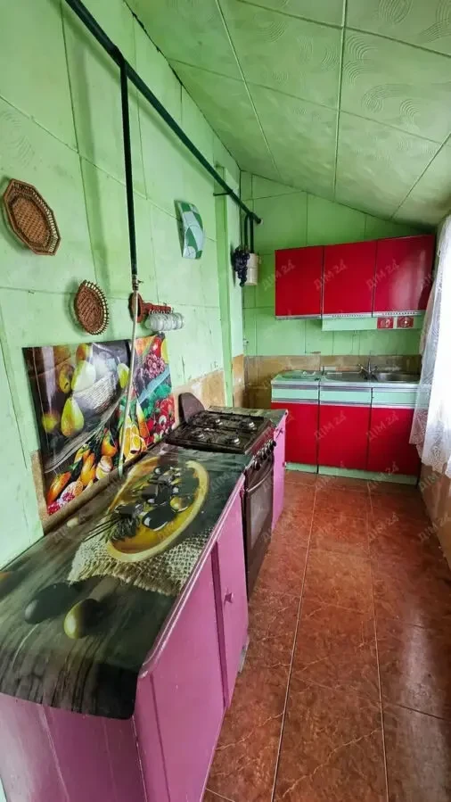 По супер вартості окремий будинок зі зручностями в селі Василівка 9