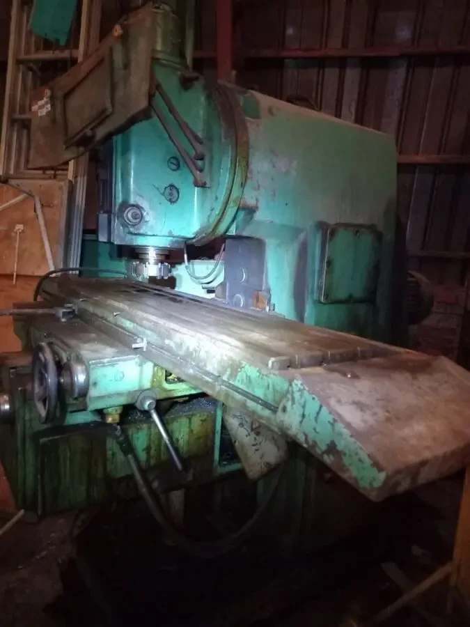 Фрезерний верстат ВМ127