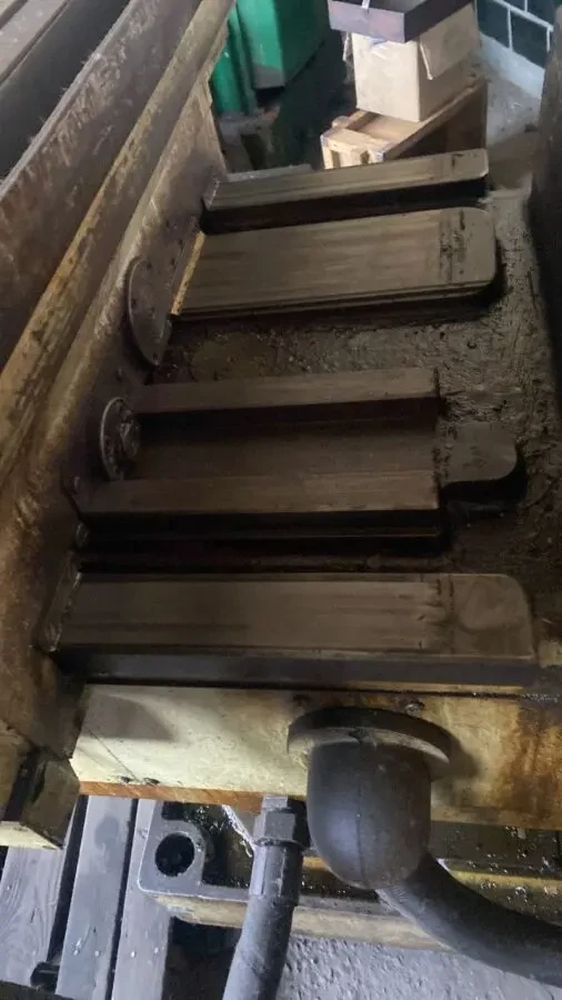 Фрезерний верстат F315-E 8