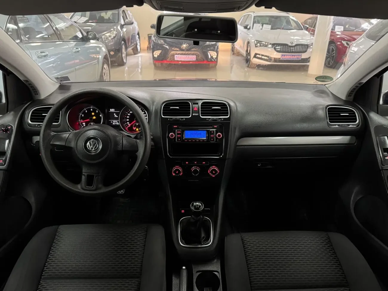 Volkswagen Golf VI 1.4МРі 16V 5МКПП 2010 р.в. (80 к.с.) 10