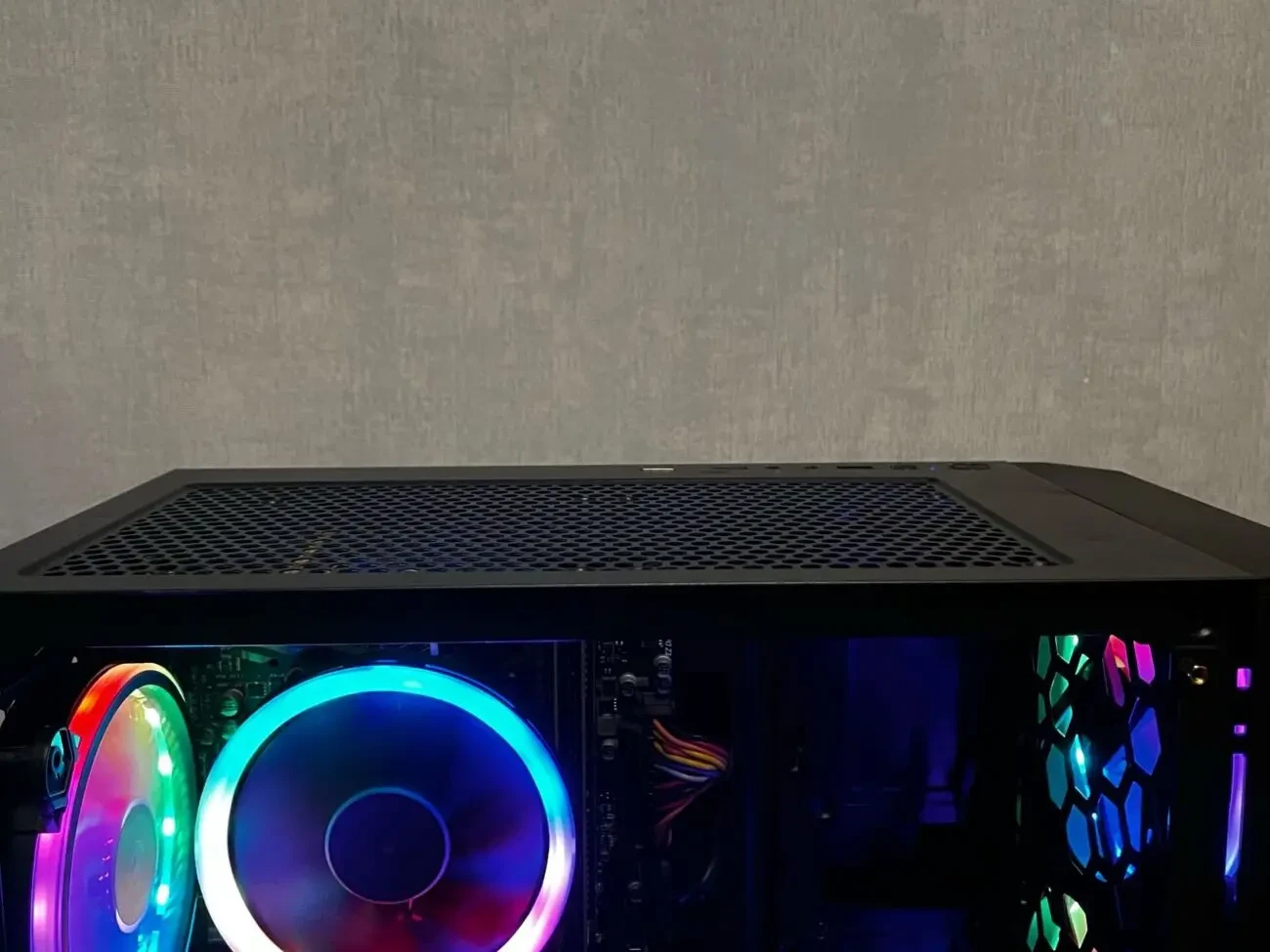 Ігровий компʼютер GTX 1660ti/6gb, i5-10400F, 16gb ОЗУ, SSD 512gb 6
