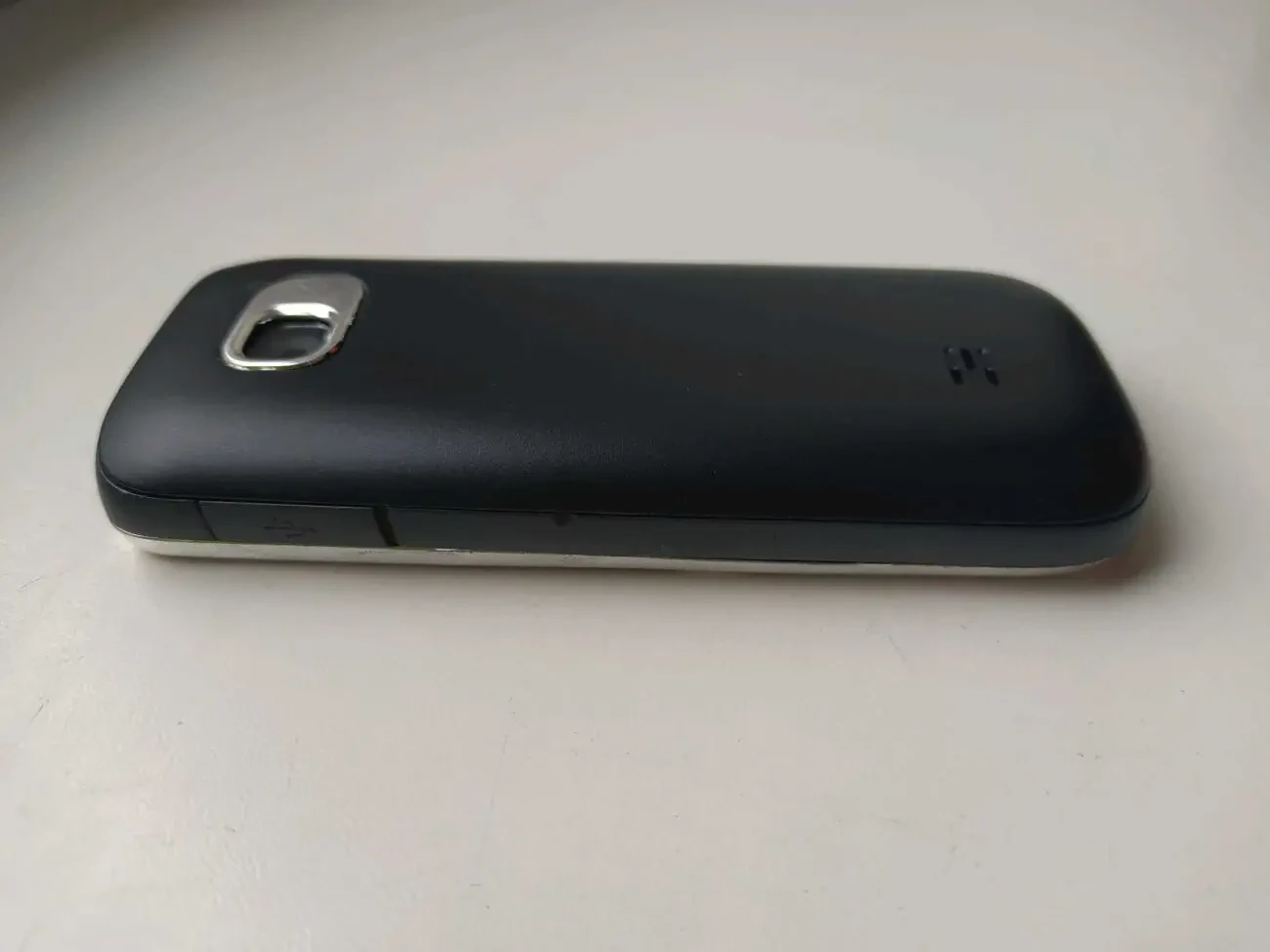 Nokia C2-01 4