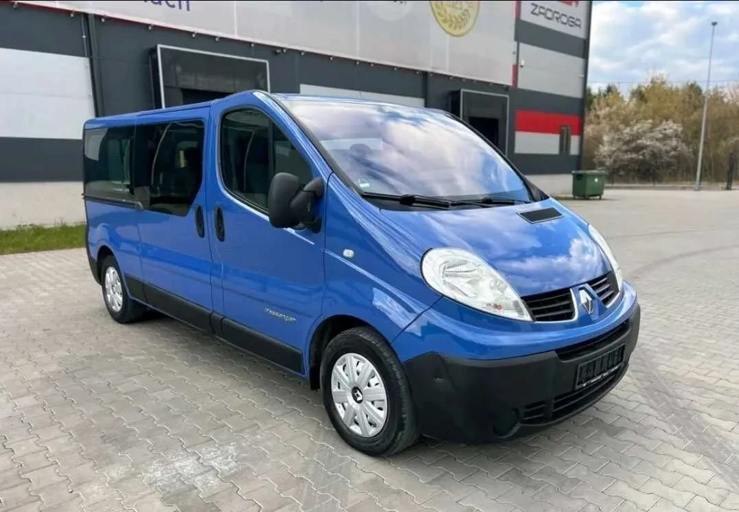 продам renault trafic 4