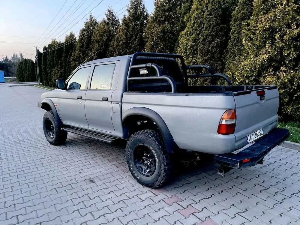 продам mitsubishi l200 для ЗСУ 4