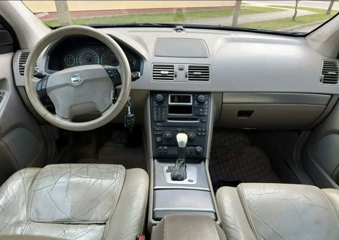 продам volvo XC90 7