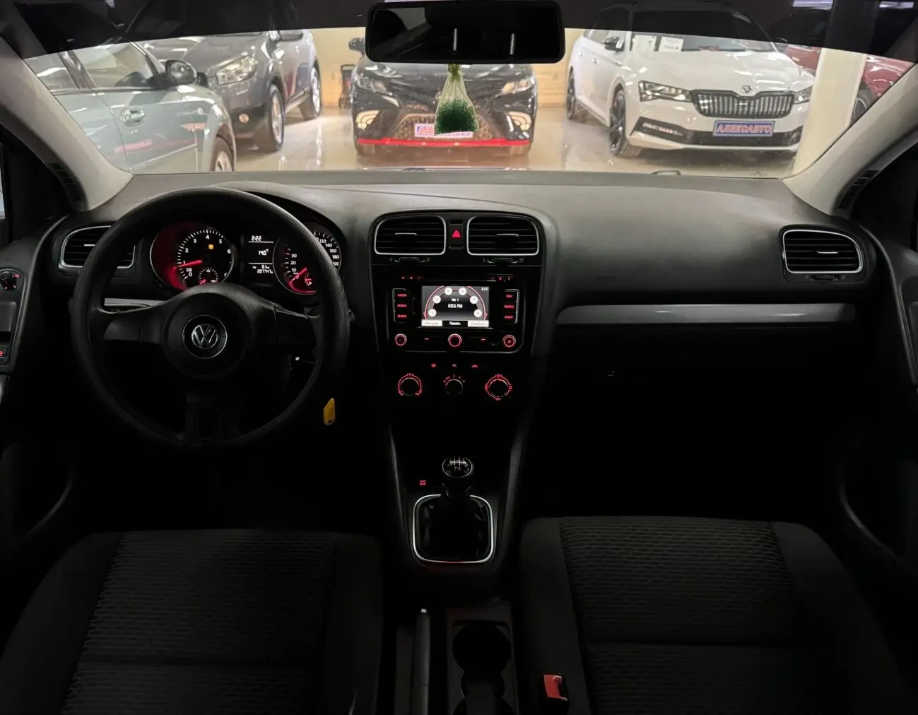 Volkswagen Golf VI 1.4МРі 16V 5МКПП 2009 р.в. (80 к.с.) 9