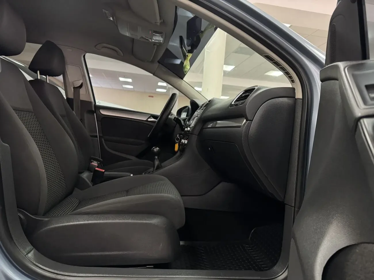 Volkswagen Golf VI 1.4МРі 16V 5МКПП 2009 р.в. (80 к.с.) 7