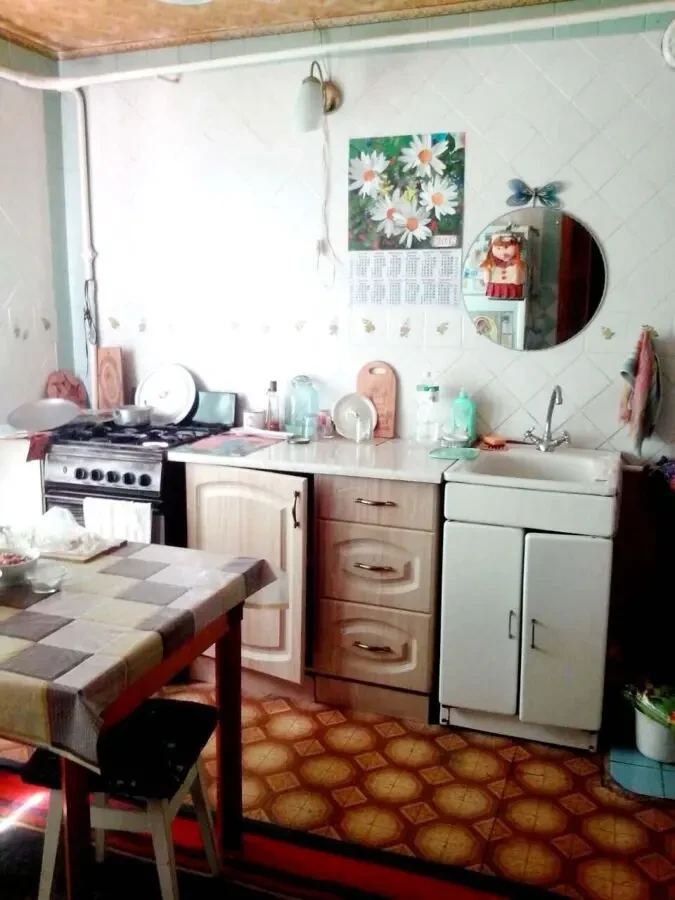 Всегда тепло и гор.вода, на Рабочей сдам комнату в частном доме 5