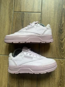 Жіночі кросівки Reebok Classic