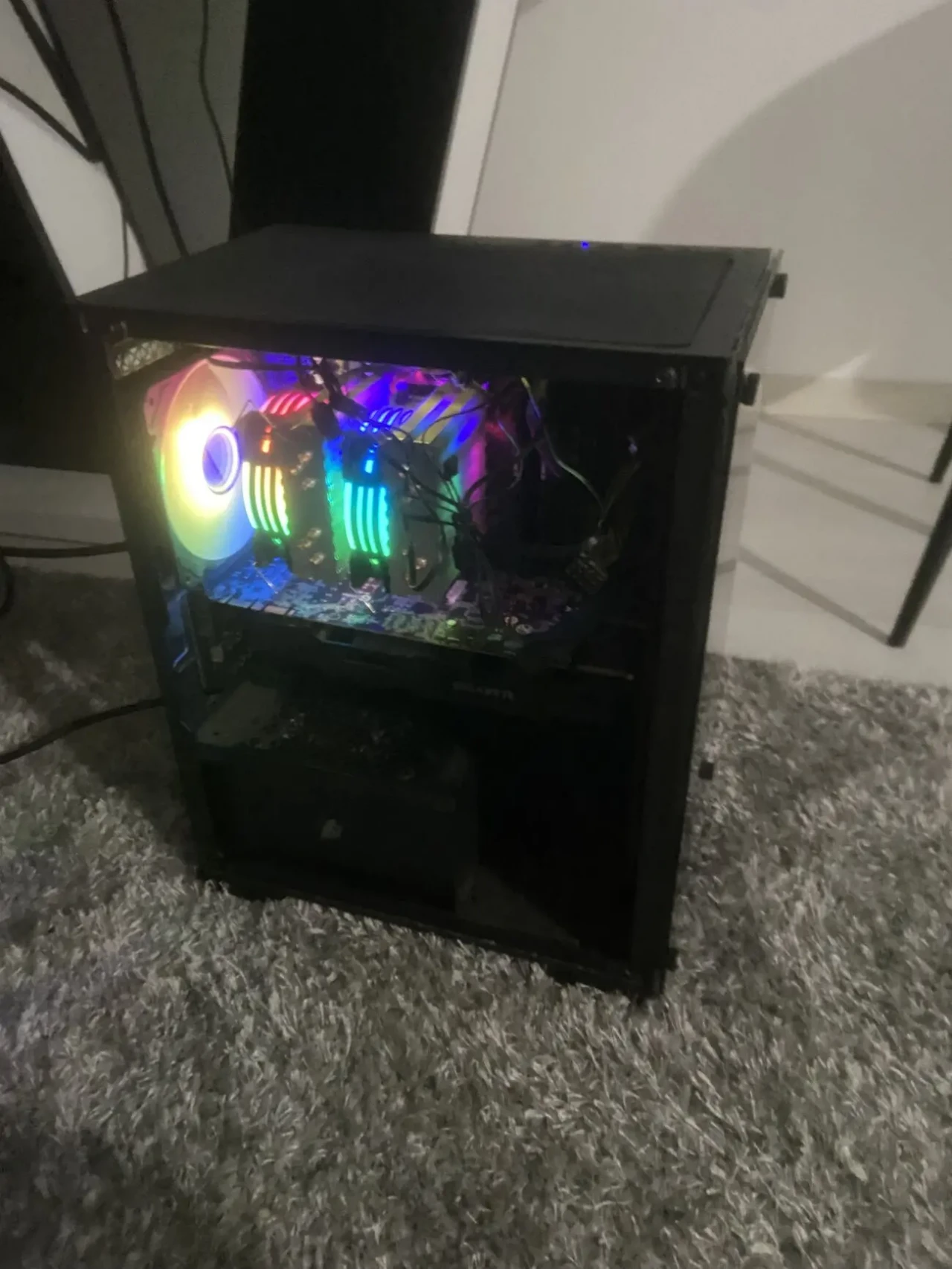 Продам пк r5600x 32gb ram nvme 256gb b550mk azza750w case 1stplayer 4