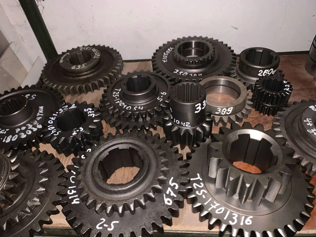 запчатини МТЗ ЮМЗ Т-40 Т-25 3