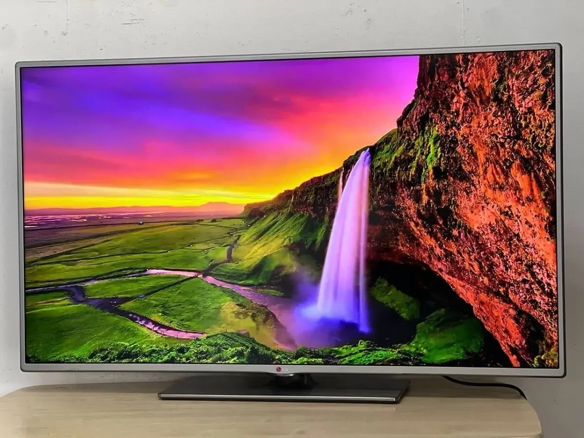 телевізор  LG