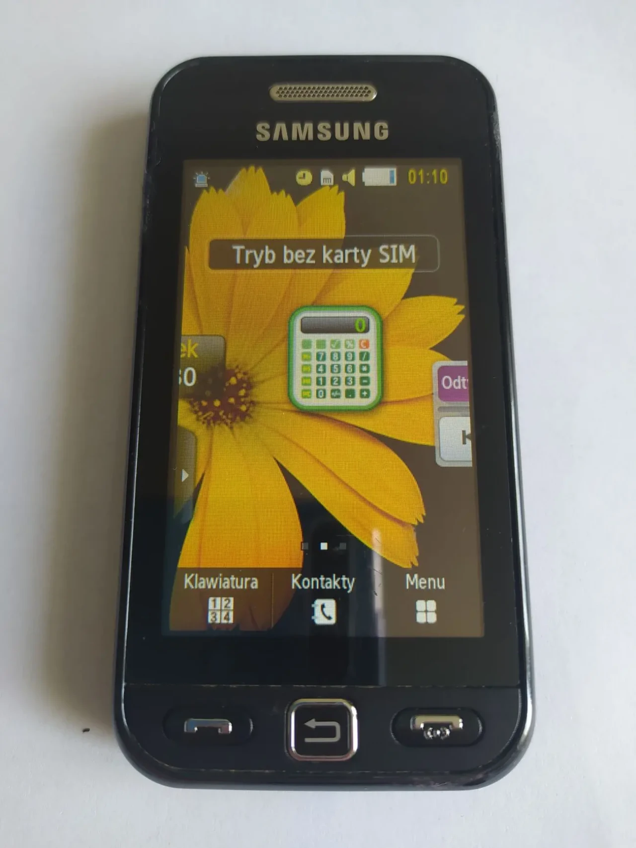 Телефон Samsung GT-S5230 2