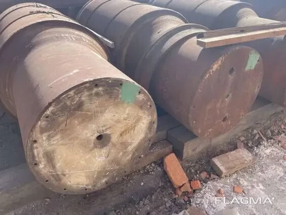 Продам валы б/у сталь 45