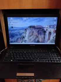 Рабочий ноутбук Asus K53U