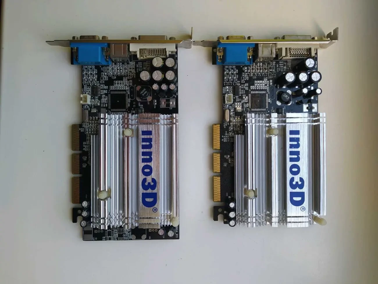 Відеокарта Inno3D FX5200-8X