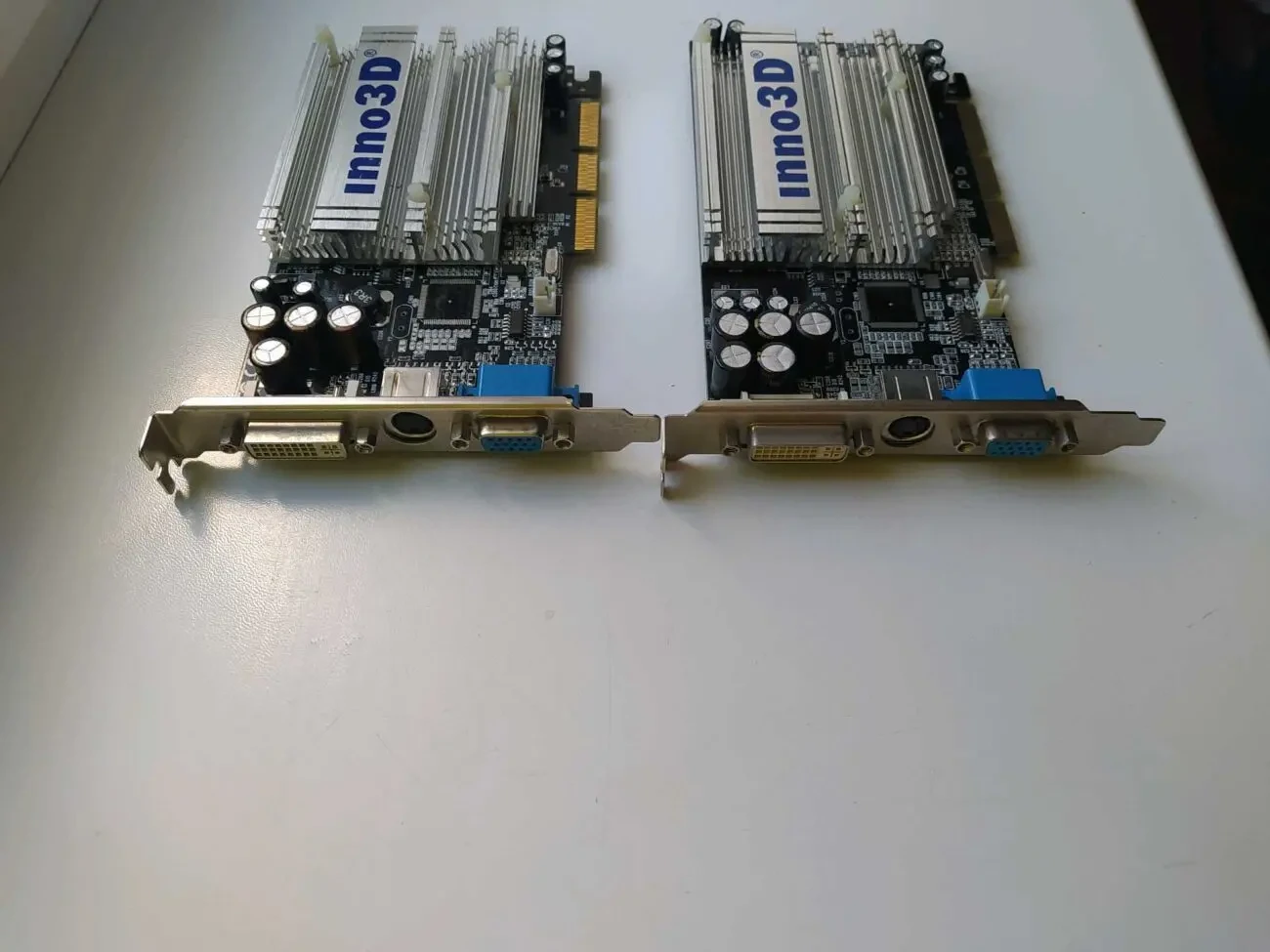 Відеокарта Inno3D FX5200-8X 3