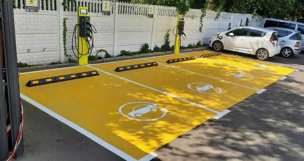 Дорожня розмітка 9