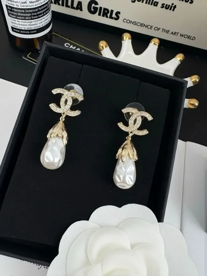 Сережки Chanell 9