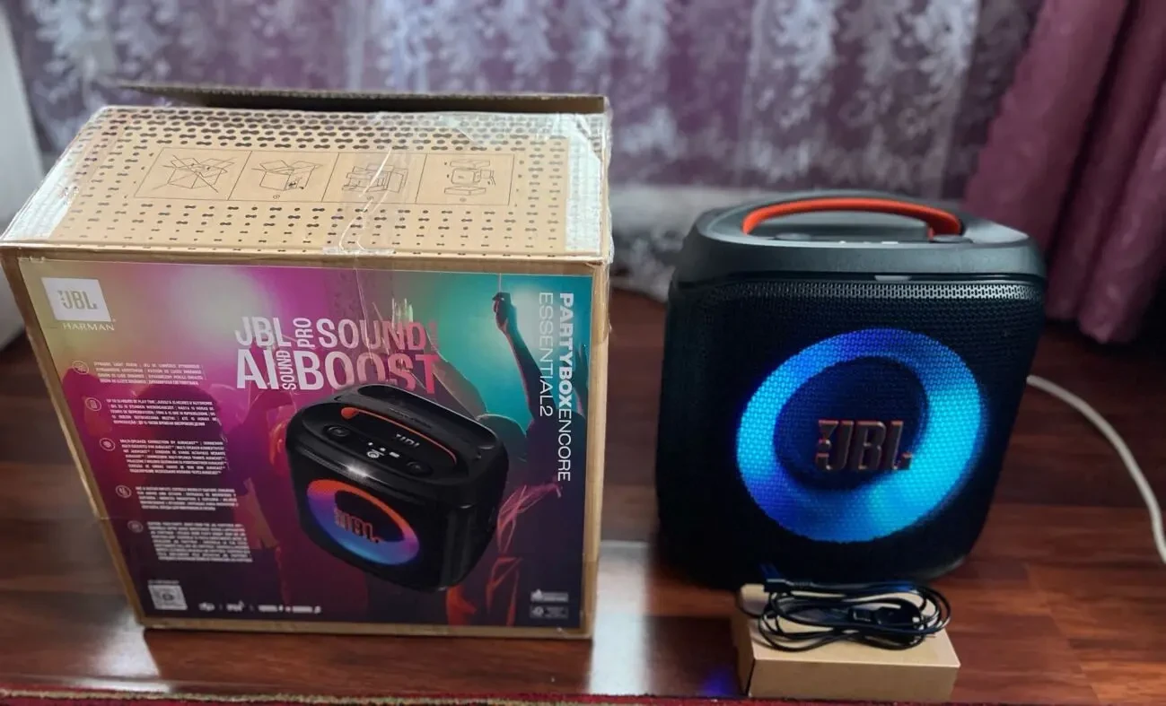 JBL Paty Box 7