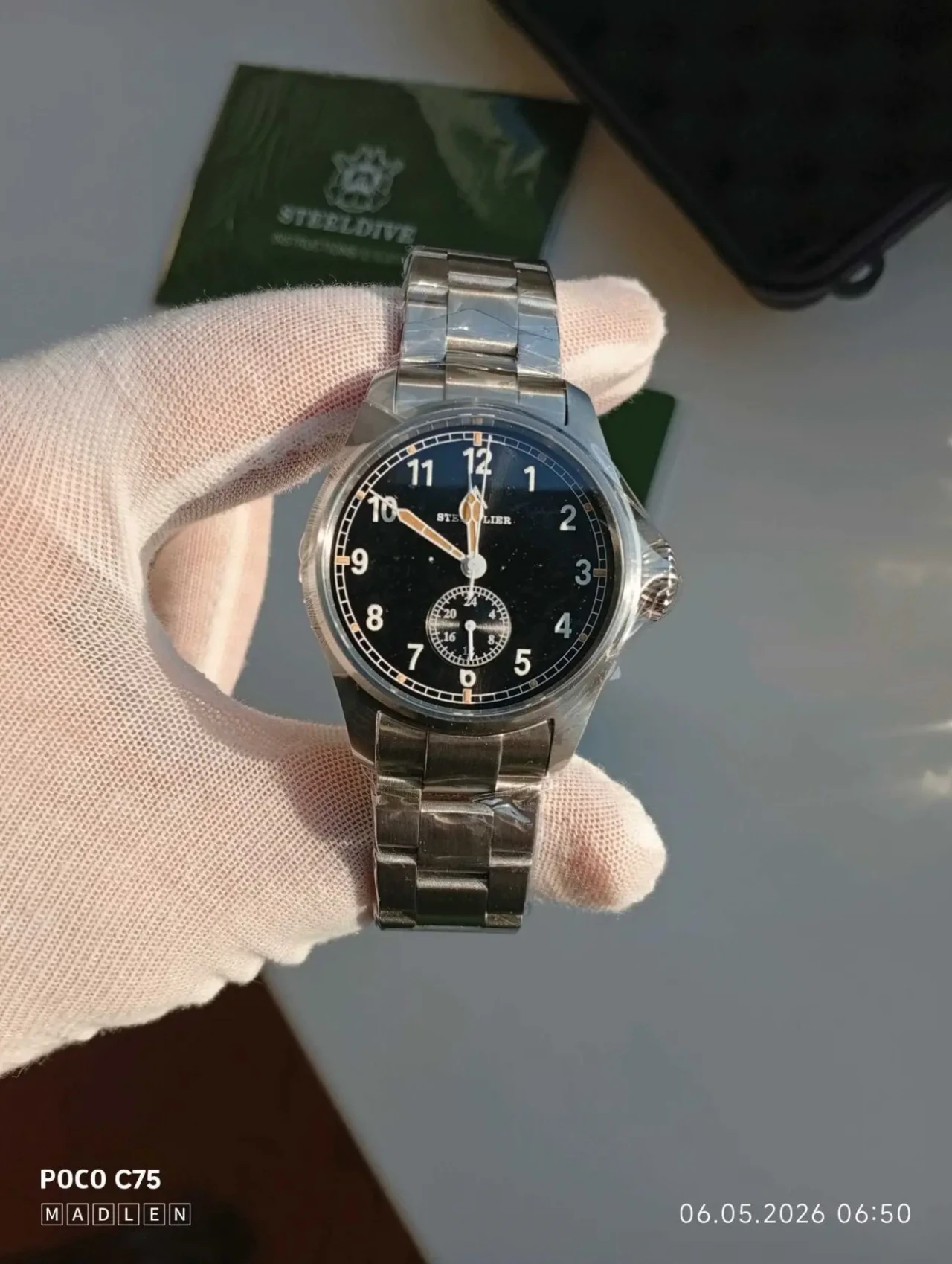 Steelflier VH60 Quartz Field Watch SF746