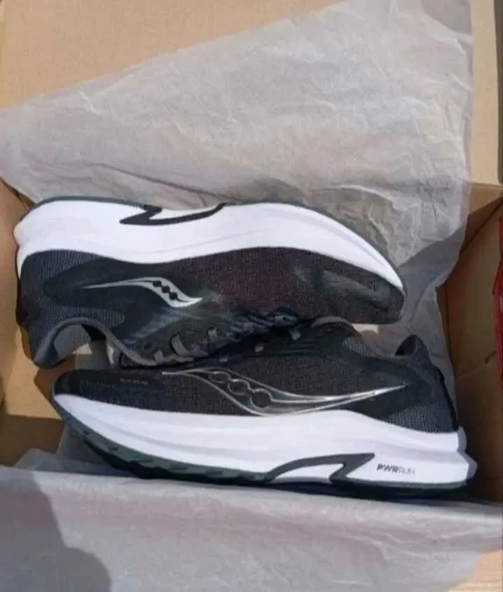 Мужские кроссовки saucony axon 2 стелька 28.5 см 7