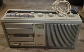 Продам радіоприймач Весна 309