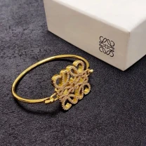 Браслет Loewe