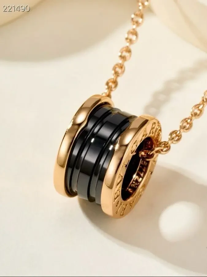 Підвіска Bvlgari 7