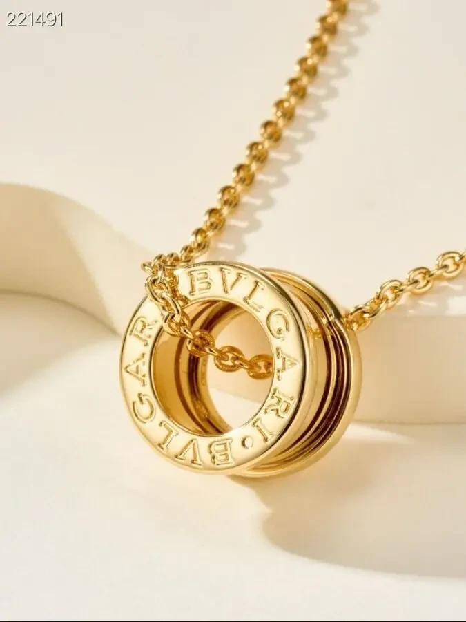 Підвіска Bvlgari 4