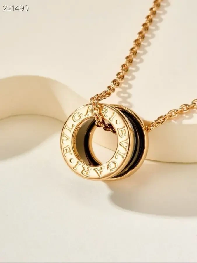 Підвіска Bvlgari 8