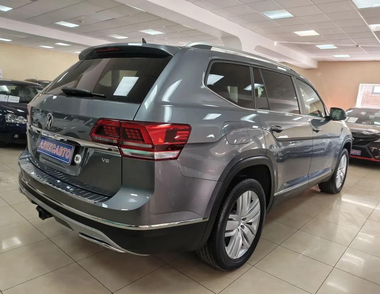 Volkswagen Atlas 3.6і V6 24V 8АКПП 2019 р.в. (276 к.с.), 7 місць 5