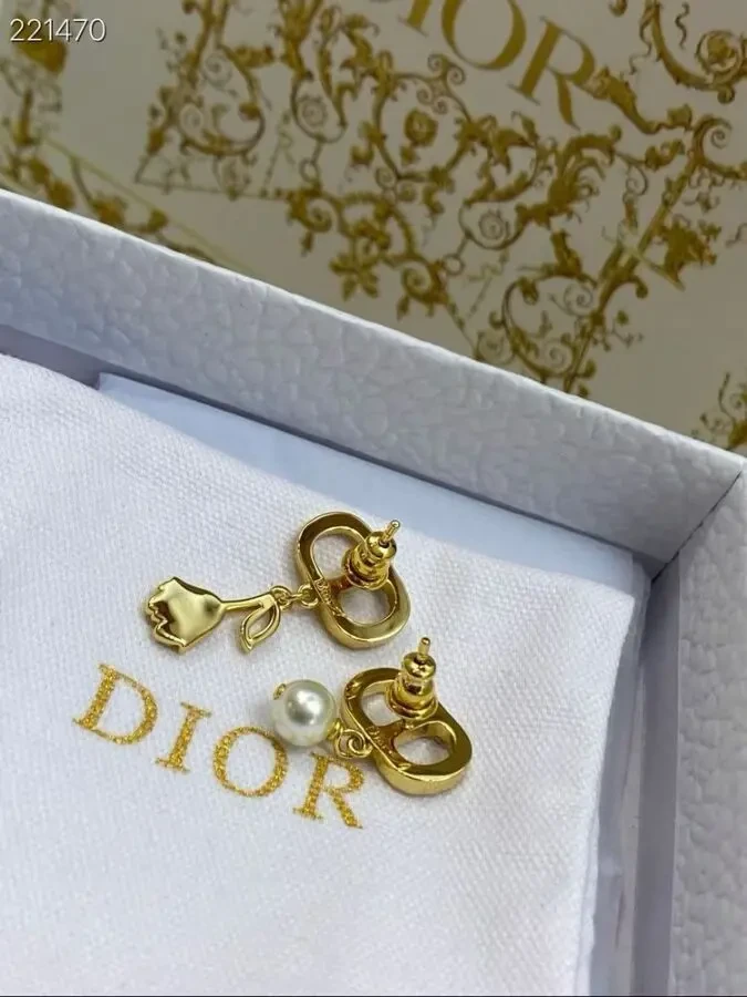 Сережки Dior 3
